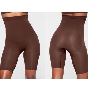 Skims Seamless Sculpt High Waisted Above The Knee Short Cocoa XXS